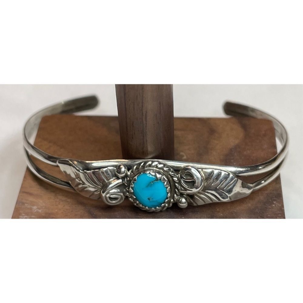 Sterling Silver Southwest Design Child Size Turquoise Bangle Bracelet